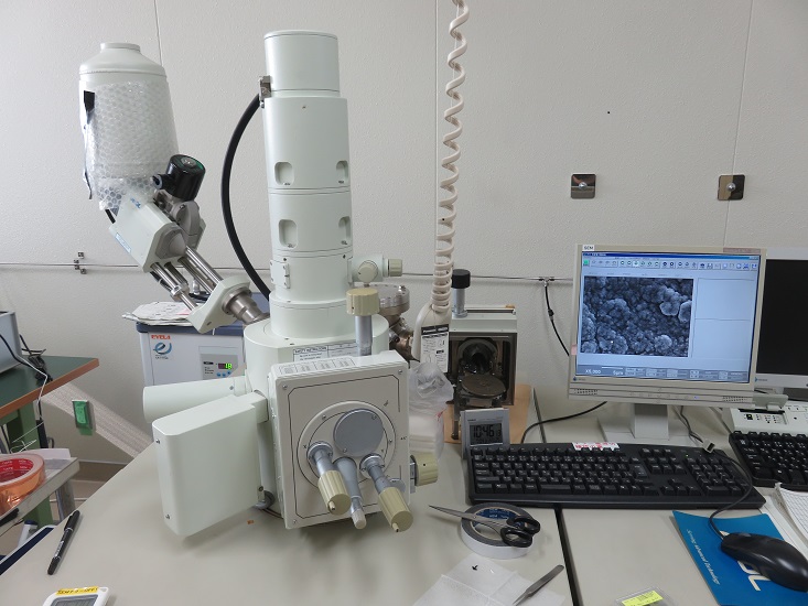 ・走査電子顕微鏡群（EDS付き）・イオンコータ